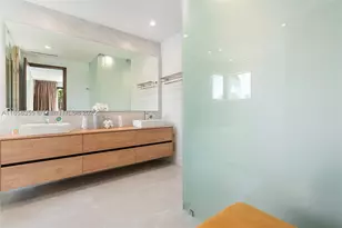 1960 NE 197th, Miami, FL 33179 - Photo 62