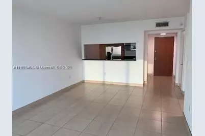 31 SE 5th #2603, Miami, FL 33131 - Photo 2
