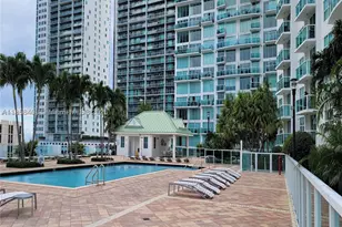 31 SE 5th, Miami, FL 33131 - Photo 32