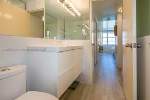 5601 Collins, Miami Beach, FL 33140 - Photo 12