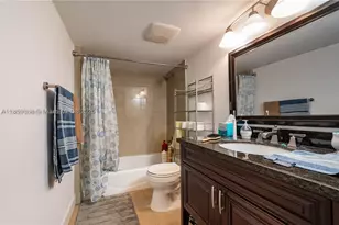 1621 Collins, Miami Beach, FL 33139 - Photo 8