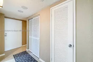 19380 Collins, Sunny Isles Beach, FL 33160 - Photo 22