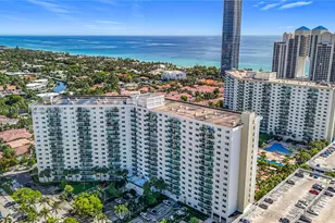 19380 Collins, Sunny Isles Beach, FL 33160 - Photo 2