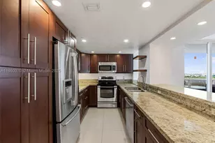 2401 Collins, Miami Beach, FL 33140 - Photo 14