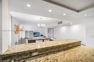 2401 Collins, Miami Beach, FL 33140 - Photo 8