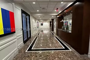 5600 Collins, Miami Beach, FL 33140 - Photo 32