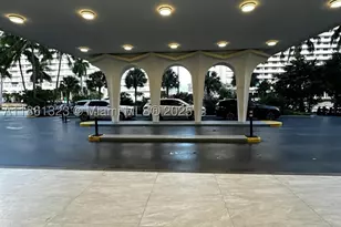 5600 Collins, Miami Beach, FL 33140 - Photo 42