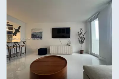 100 Lincoln #1022, Miami Beach, FL 33139 - Photo 6