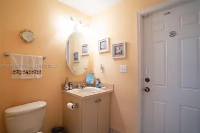 11680 SW 92nd, Miami, FL 33176 - Photo 34
