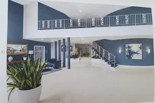 6484 Indian Creek, Miami Beach, FL 33141 - Photo 2
