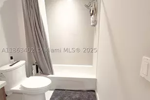 1010 SW 2, Miami, FL 33130 - Photo 18
