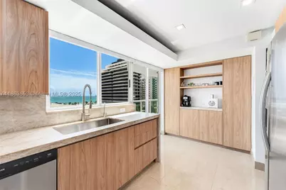 [Address not provided], Miami Beach, FL 33140 - Photo 6