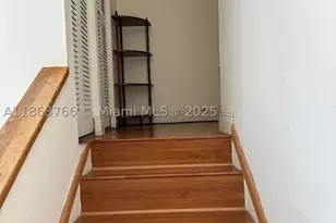 11208 SW 67th, Miami, FL 33173 - Photo 6