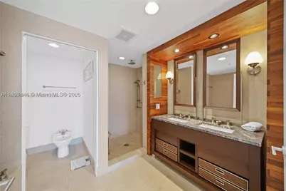 6899 Collins #808, Miami Beach, FL 33141 - Photo 24