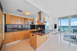 6899 Collins, Miami Beach, FL 33141 - Photo 16