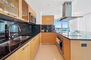 6899 Collins, Miami Beach, FL 33141 - Photo 18