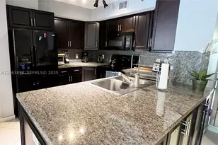 19555 E Country Club, Aventura, FL 33180 - Photo 4