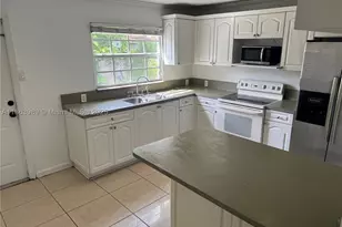 1178 NW 105th, Miami, FL 33150 - Photo 8