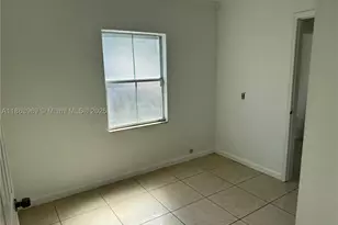 1178 NW 105th, Miami, FL 33150 - Photo 14