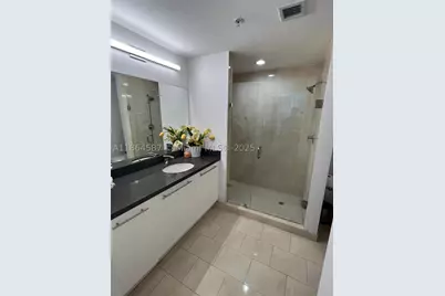 90 SW 3rd #2103, Miami, FL 33130 - Photo 20