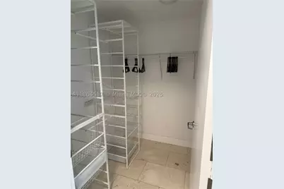 90 SW 3rd #2103, Miami, FL 33130 - Photo 16