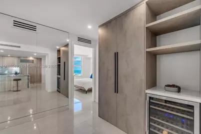 1500 Ocean #1003, Miami Beach, FL 33139 - Photo 12