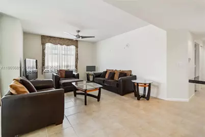 511 SE 5th #1214, Fort Lauderdale, FL 33301 - Photo 8