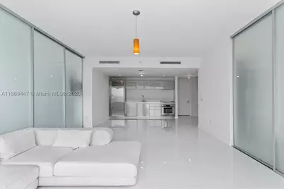 1040 Biscayne #3106, Miami, FL 33132 - Photo 10