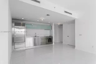 1040 Biscayne, Miami, FL 33132 - Photo 12