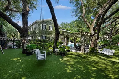 612 Sunset, Coral Gables, FL 33143 - Photo 6