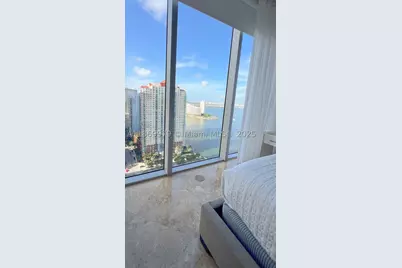 1300 Brickell Bay #3007, Miami, FL 33131 - Photo 8