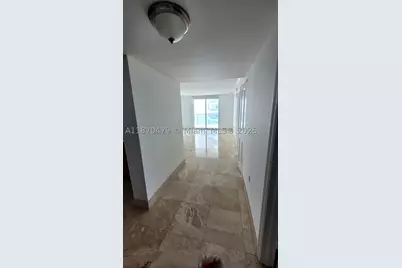 2101 Brickell #1109, Miami, FL 33129 - Photo 4