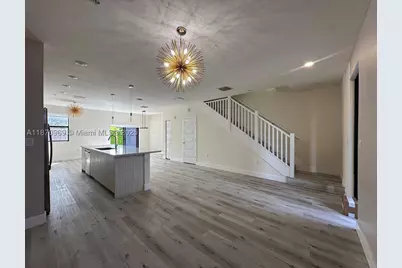 10413 NW 82nd #9, Doral, FL 33178 - Photo 2