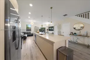 10413 NW 82nd, Doral, FL 33178 - Photo 16