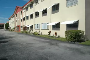 5300 Washington, Hollywood, FL 33021 - Photo 1