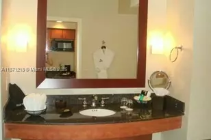 18001 Collins, Sunny Isles Beach, FL 33160 - Photo 6