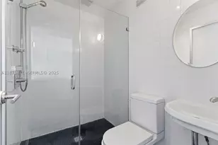 1601 W, Miami Beach, FL 33139 - Photo 18