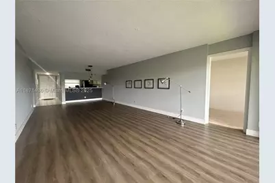 3993 Cypress Reach #303, Pompano Beach, FL 33069 - Photo 2