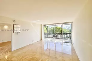 3301 N Country Club, Aventura, FL 33180 - Photo 12
