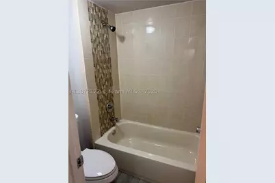 721 N Pine Island #201, Plantation, FL 33324 - Photo 16