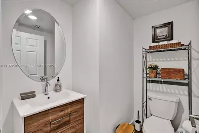 136 SW 185th, Pembroke Pines, FL 33029 - Photo 18