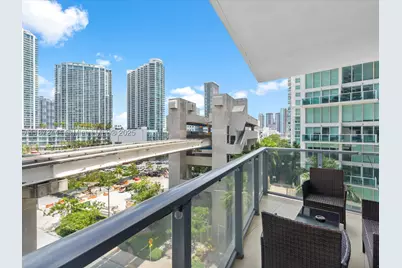 31 SE 6th #802, Miami, FL 33131 - Photo 30
