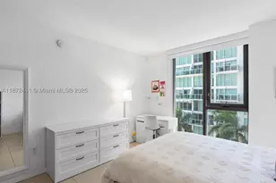 31 SE 6th, Miami, FL 33131 - Photo 16