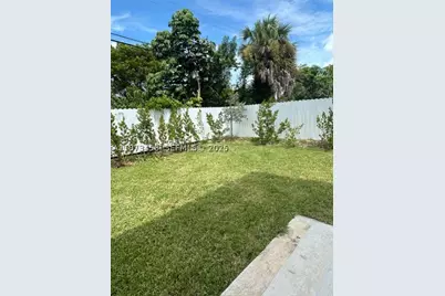 723 NW 19th #B, Fort Lauderdale, FL 33311 - Photo 22