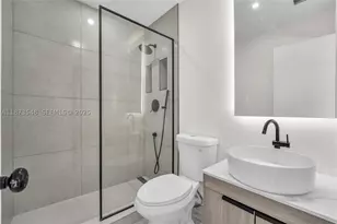 621 SW 33rd, Miami, FL 33135 - Photo 8