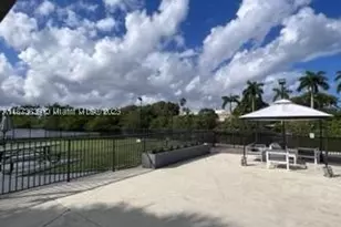 3475 N Country Club, Aventura, FL 33180 - Photo 32