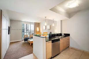 18683 Collins, Sunny Isles Beach, FL 33160 - Photo 8