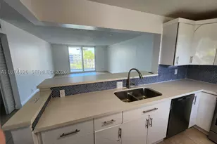 425 SE 11th, Dania Beach, FL 33004 - Photo 10