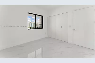 700 NE 24th #1005, Miami, FL 33137 - Photo 12