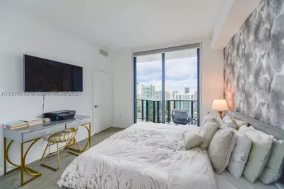 45 SW 9th #4108, Miami, FL 33130 - Photo 18